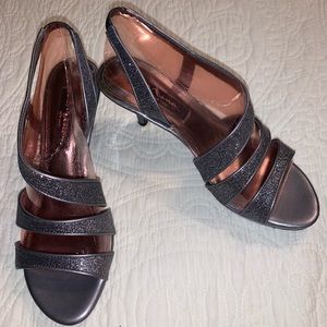 NINA brand pewter heels